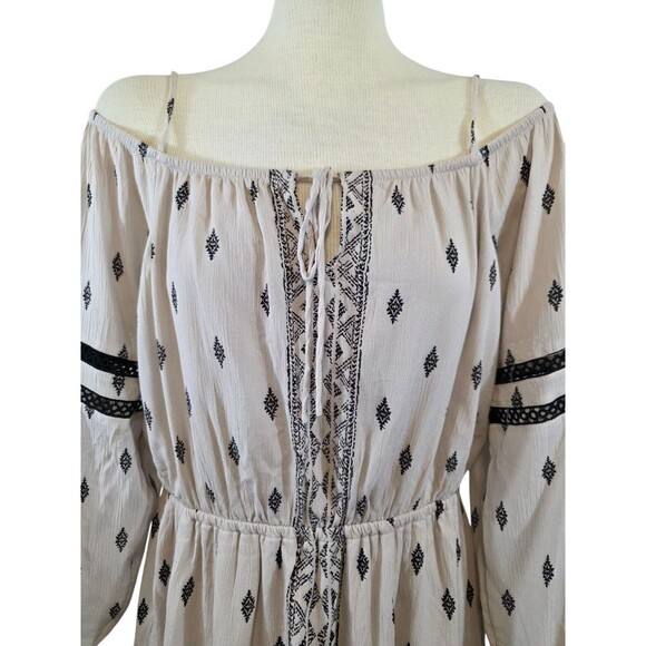 Maurices Dress Womans Large Tan Boho Aztec Southwest Off Shoulder NWT - Picture 3 of 12
